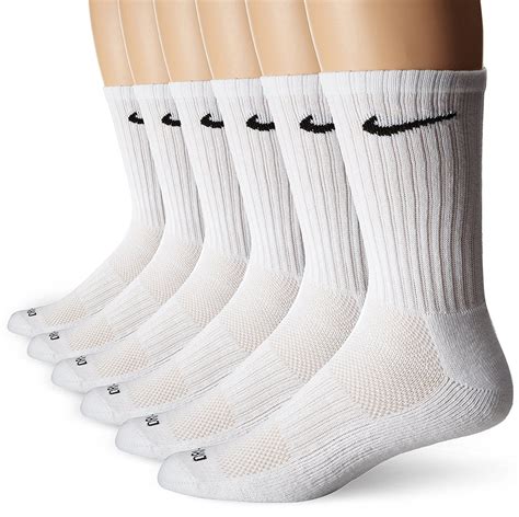 nike dri fit cushion socks